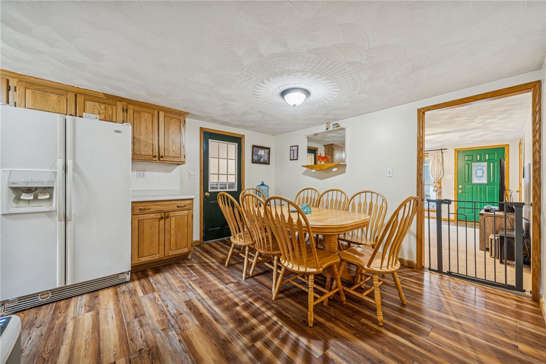 Ligonier Twp, Pennsylvania 15655, United States, 3 Bedrooms Bedrooms, ,2 BathroomsBathrooms,Residential,Active,243136