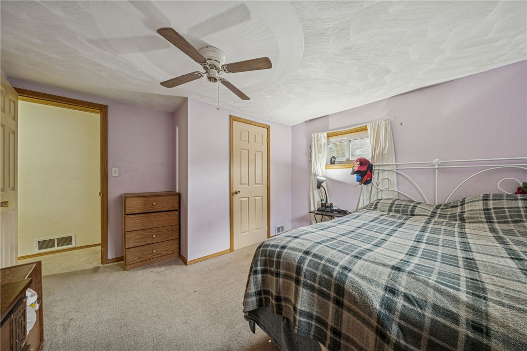 Ligonier Twp, Pennsylvania 15655, United States, 3 Bedrooms Bedrooms, ,2 BathroomsBathrooms,Residential,Active,243136