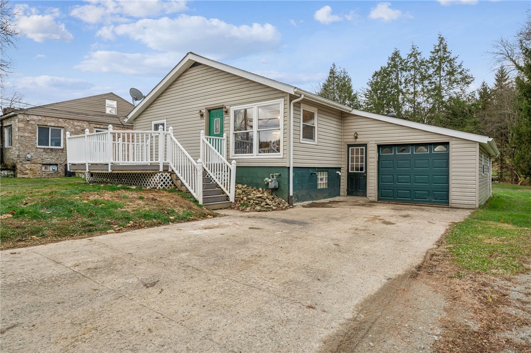 Ligonier Twp, Pennsylvania 15655, United States, 3 Bedrooms Bedrooms, ,2 BathroomsBathrooms,Residential,Active,243136