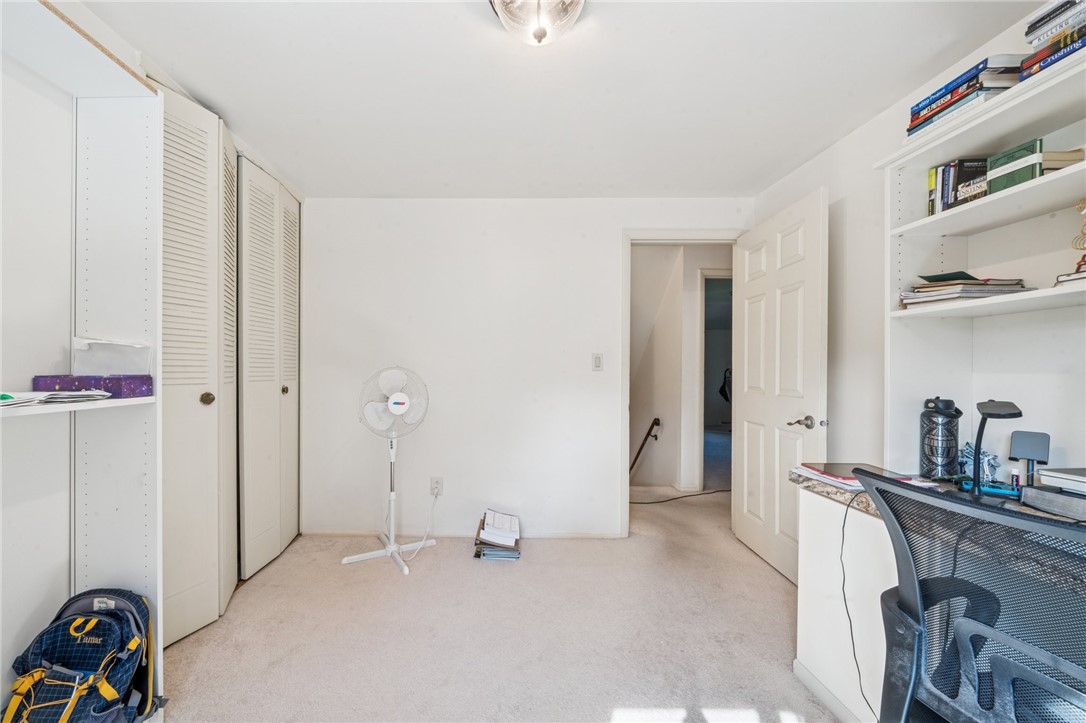 Penn Hills, Pennsylvania 15235, United States, 5 Bedrooms Bedrooms, ,3 BathroomsBathrooms,Residential,Active,138724