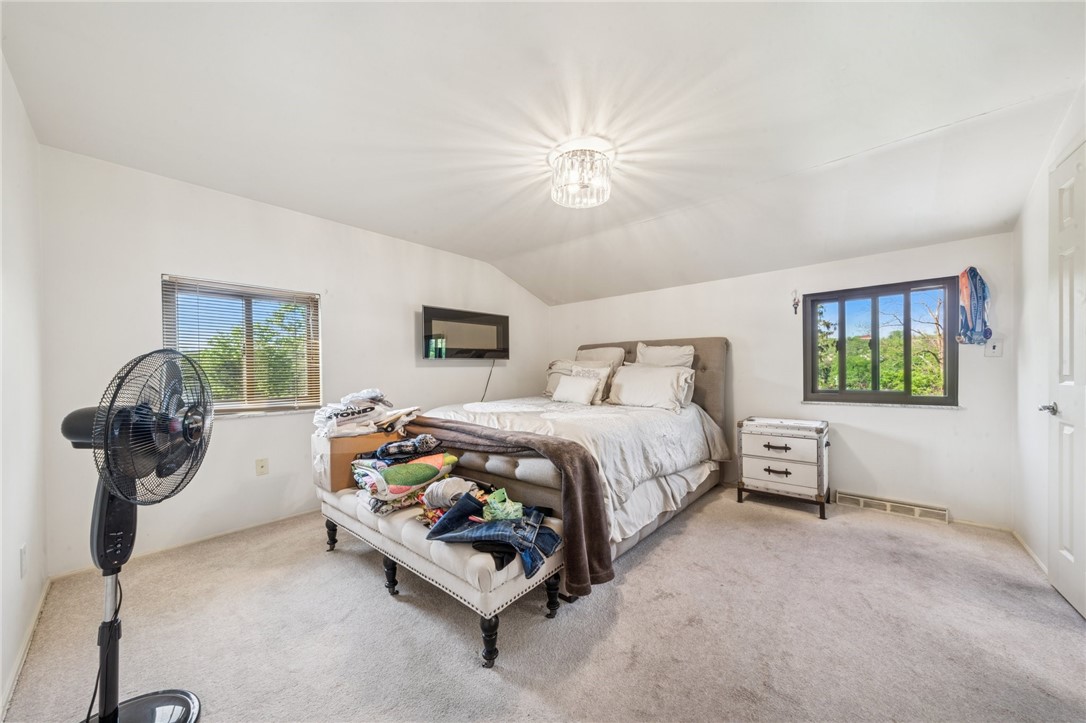 Penn Hills, Pennsylvania 15235, United States, 5 Bedrooms Bedrooms, ,3 BathroomsBathrooms,Residential,Active,138724