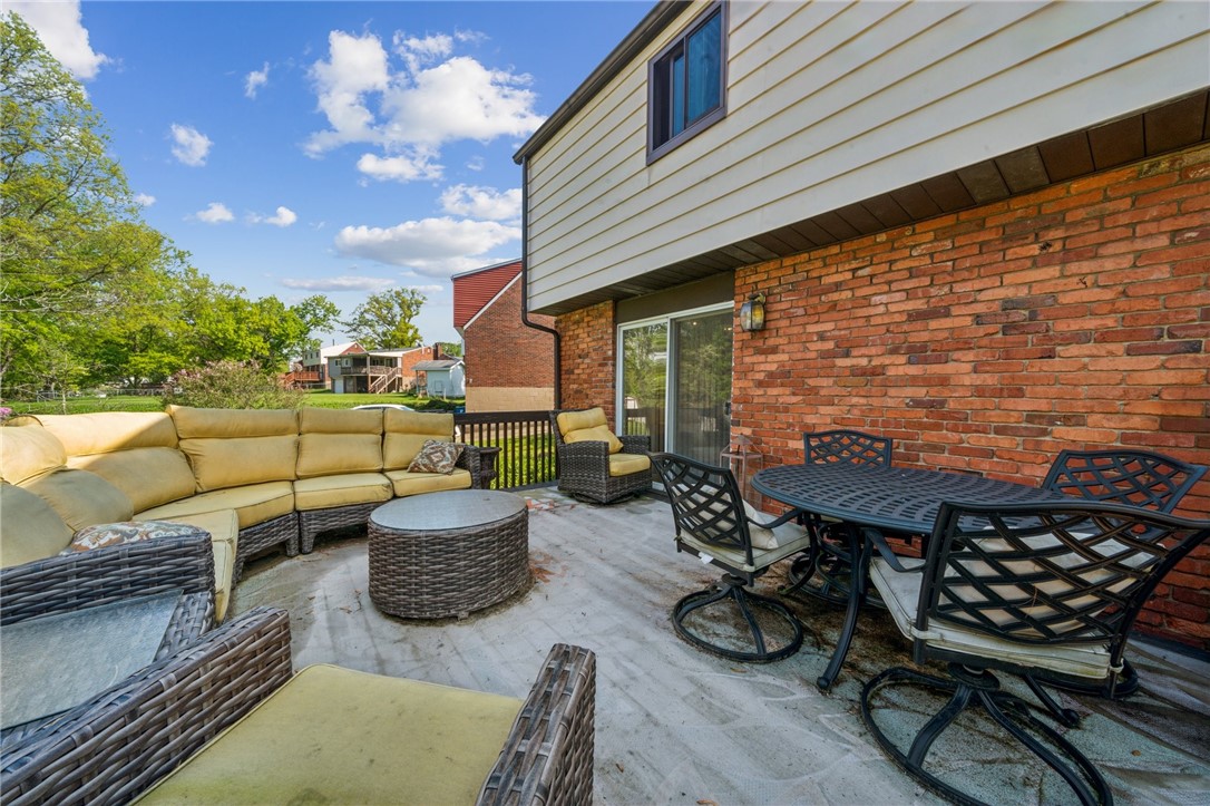 Penn Hills, Pennsylvania 15235, United States, 5 Bedrooms Bedrooms, ,3 BathroomsBathrooms,Residential,Active,138724