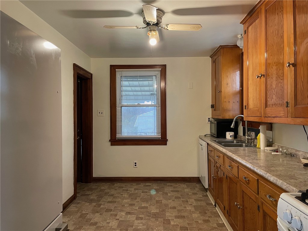 N Versailles, Pennsylvania 15137, United States, 4 Bedrooms Bedrooms, ,2 BathroomsBathrooms,Residential,Active,130024