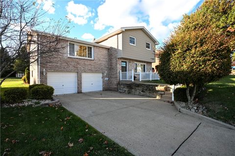 Photo of 161 Mount Vernon Dr, Mckeesport, PA 15135 (MLS # 1726596)