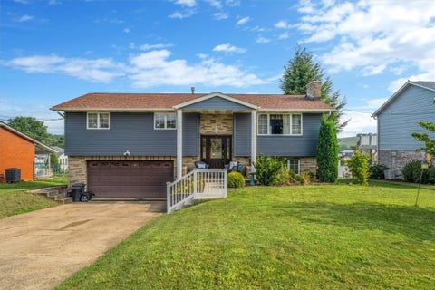 Photo for 203 Constitution St