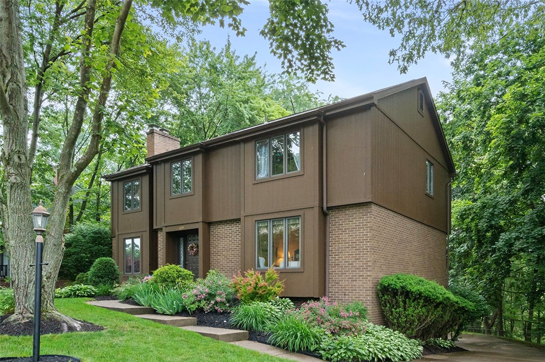 409 Forest Trails Dr