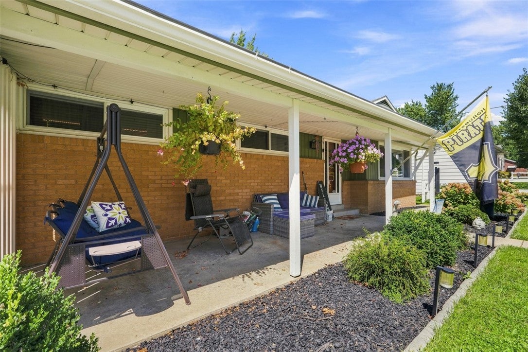 108 Hillside Dr