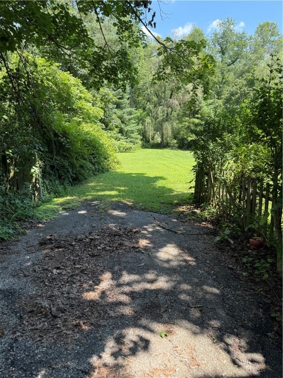 Lincoln Place, Pennsylvania 15207, United States, 4 Bedrooms Bedrooms, ,2 BathroomsBathrooms,Residential,Active,173387