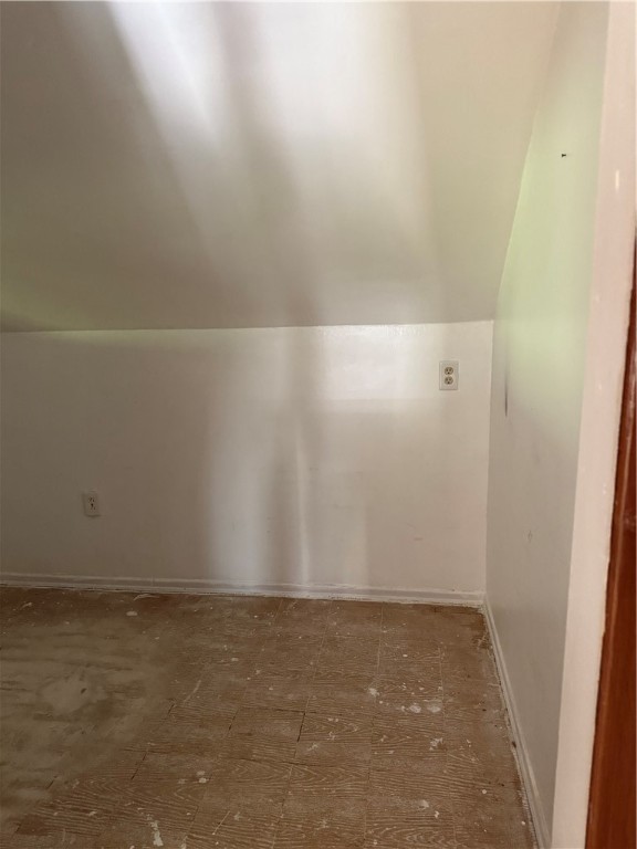 Lincoln Place, Pennsylvania 15207, United States, 4 Bedrooms Bedrooms, ,2 BathroomsBathrooms,Residential,Active,173387