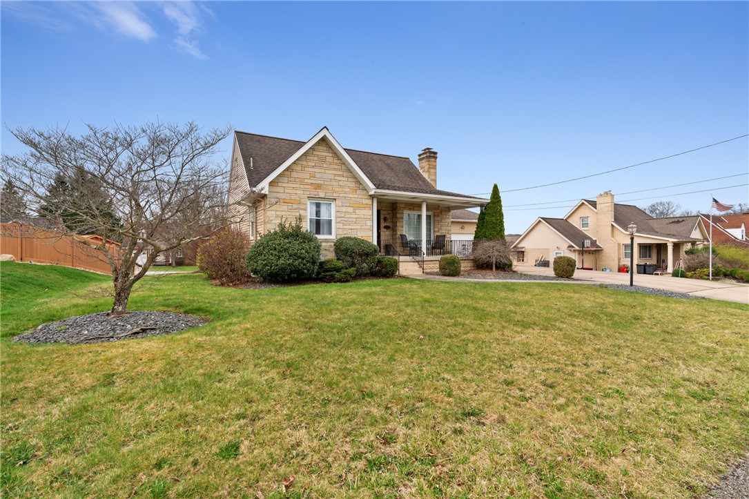 703 Hemlock Drive, Aliquippa, Pennsylvania image 3