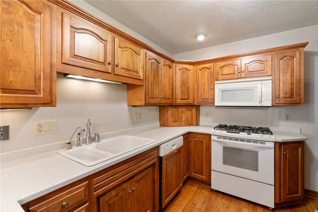 703 Hemlock Drive, Aliquippa, Pennsylvania image 15