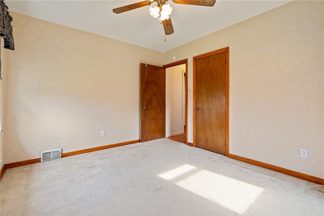 703 Hemlock Drive, Aliquippa, Pennsylvania image 22