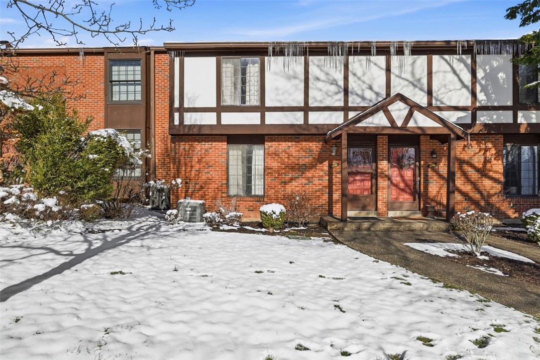 612 Sewickley Heights Dr