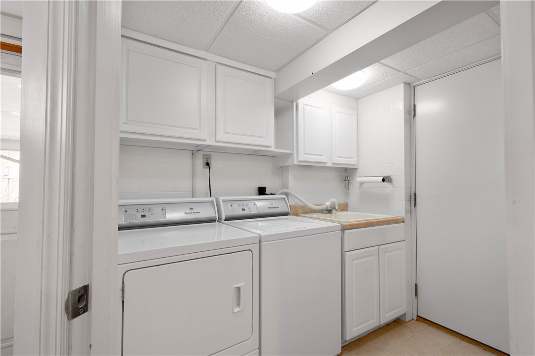 1609 Critchfield Dr Dr, Bridgeville, Pennsylvania image 31
