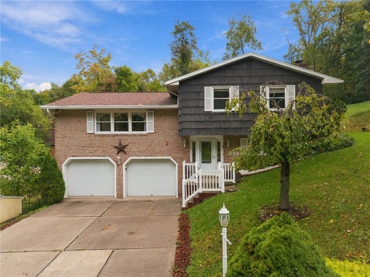 702 WOODSIDE DR, JEANNETTE, PA 15644 - Image aa9520605dc4d2f4ebe98d7018102eec/2652041381