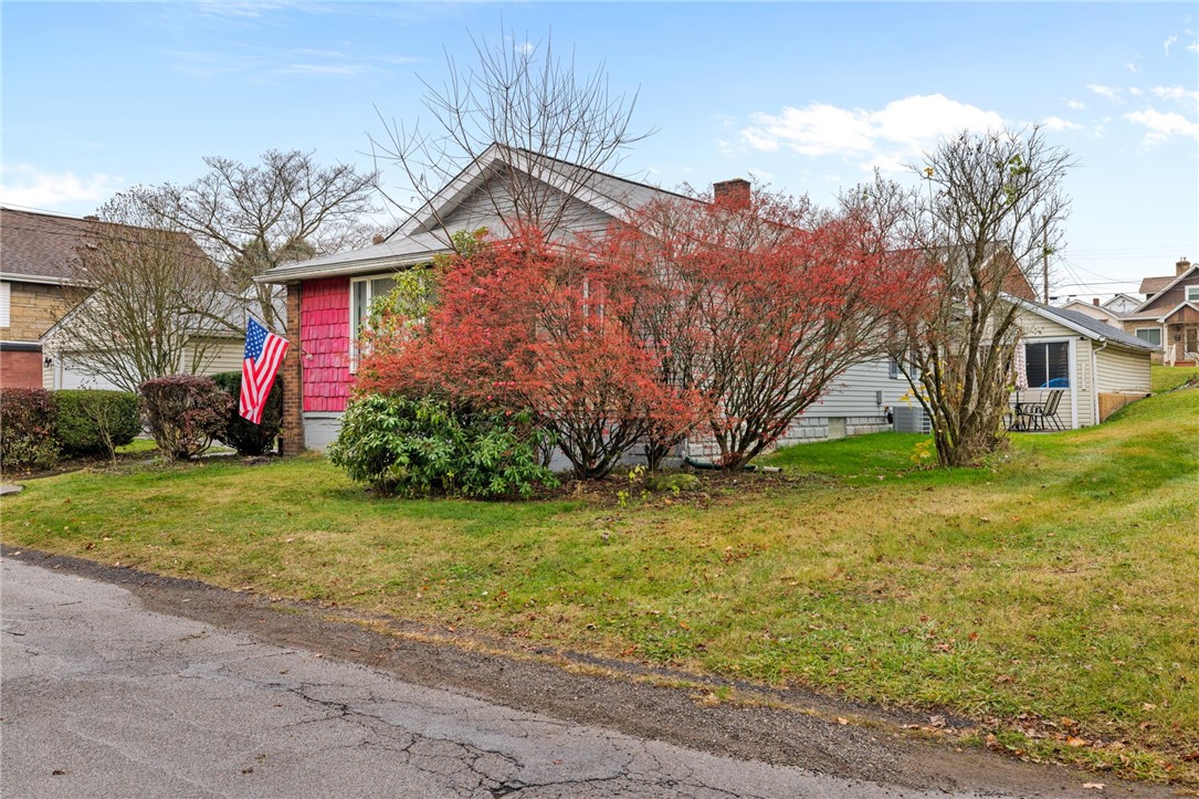 1706 Jackson St, Aliquippa, Pennsylvania image 3