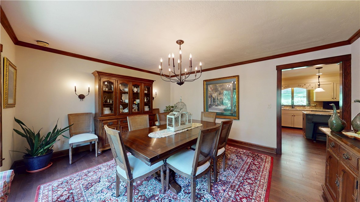 851 Chateau Dr Dr, Franklin, Pennsylvania image 9