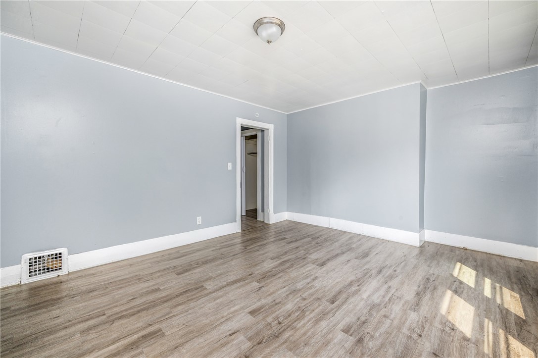 Sharon, Pennsylvania 16146, United States, ,Residential,Active,51109