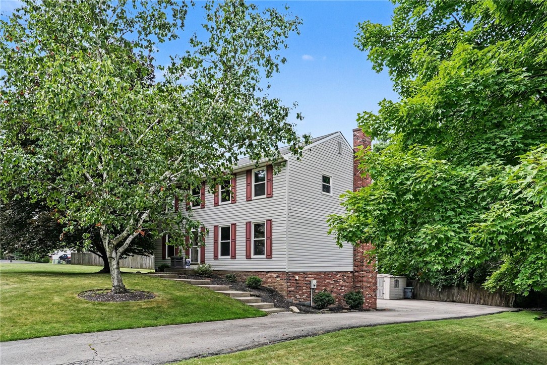 149 Briarwood Ln