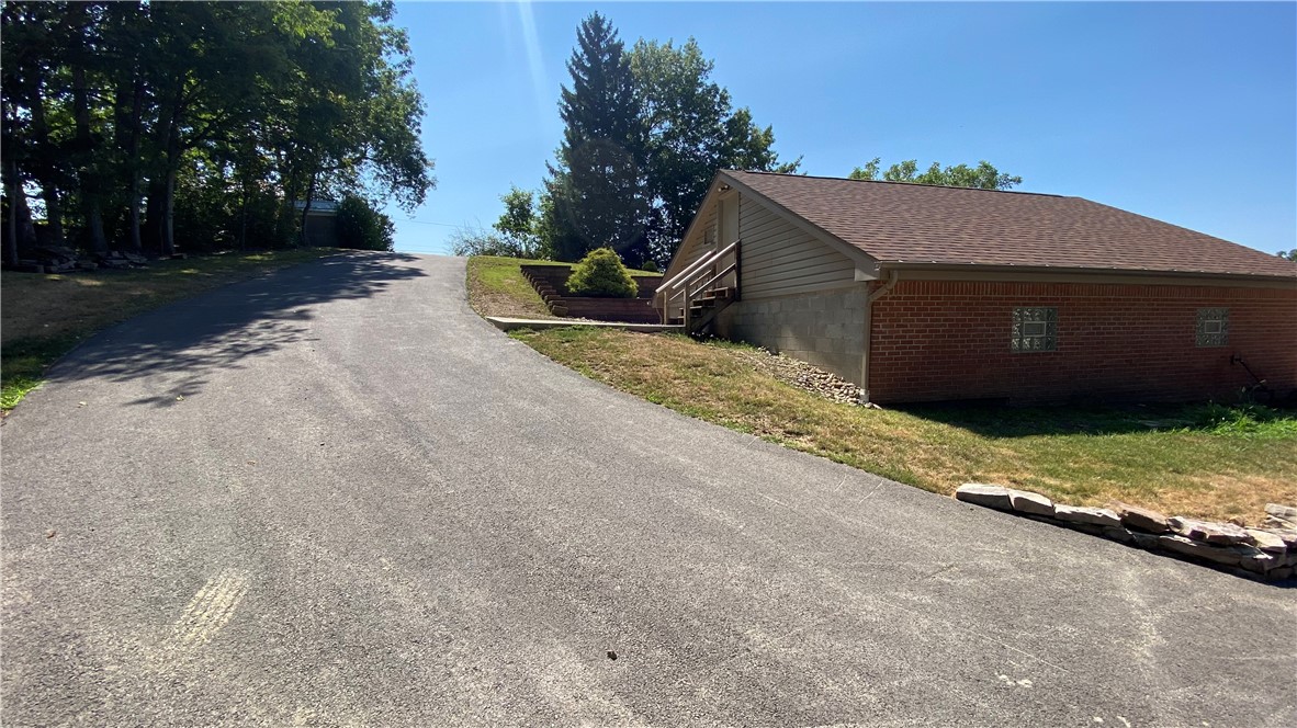 40 Oak Ln, Youngwood, Pennsylvania image 22
