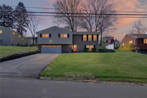 6038 Dalmation Dr Bethel Park PA 15102