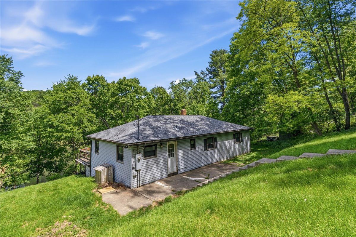 216 Magill Road