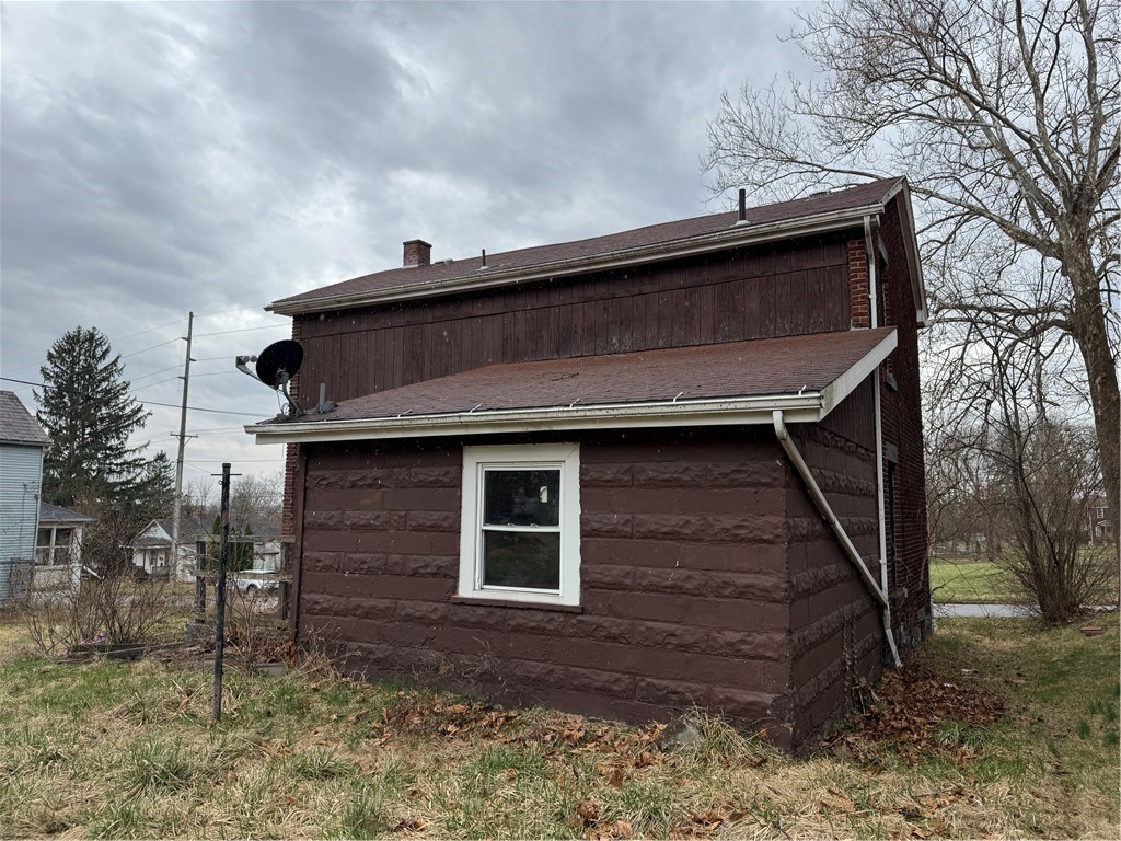 1097 Cedar Ave Ave, Sharon, Pennsylvania image 5