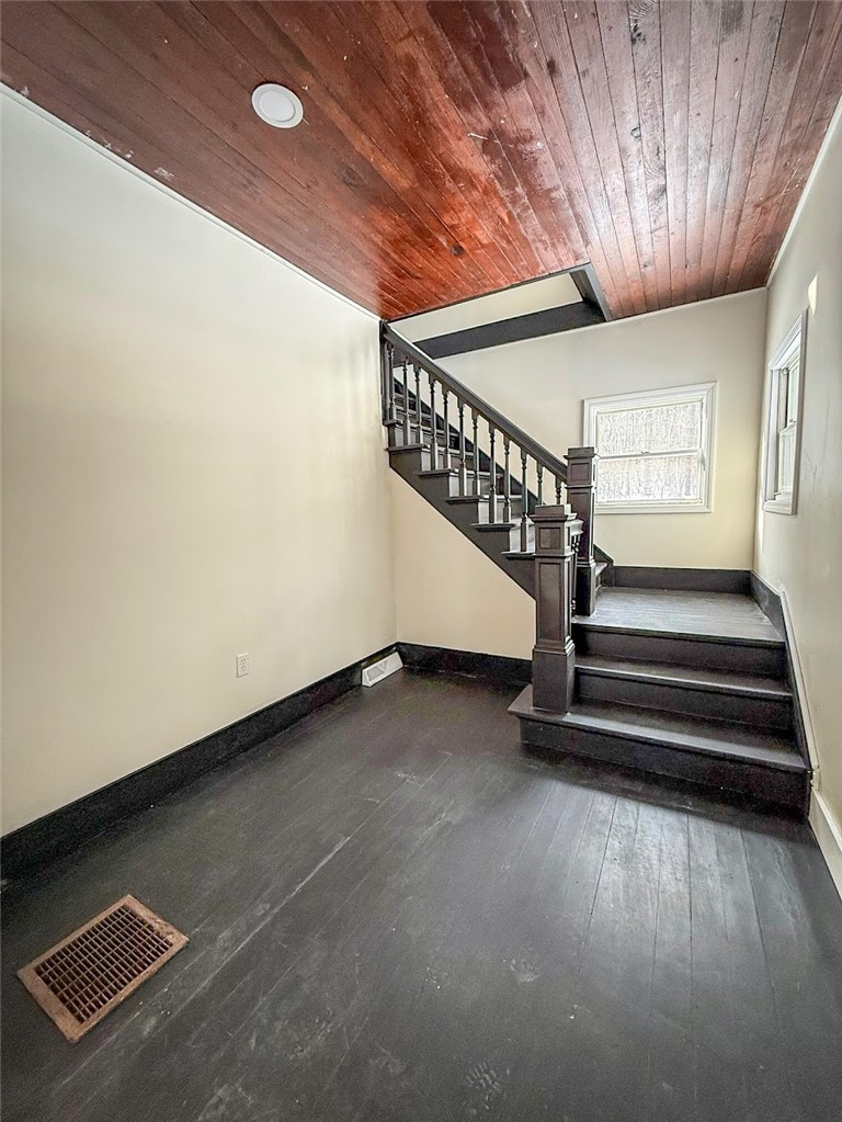 2678 Oneida Valley Rd