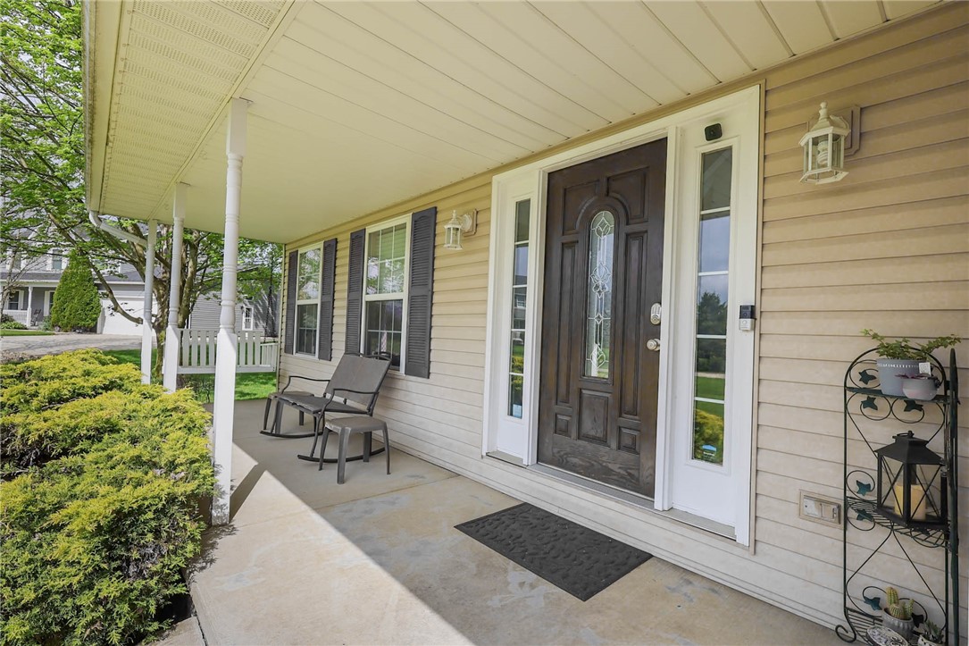 Pine Twp - Mer, Pennsylvania 16127, United States, 4 Bedrooms Bedrooms, ,3 BathroomsBathrooms,Residential,Contingent,121994