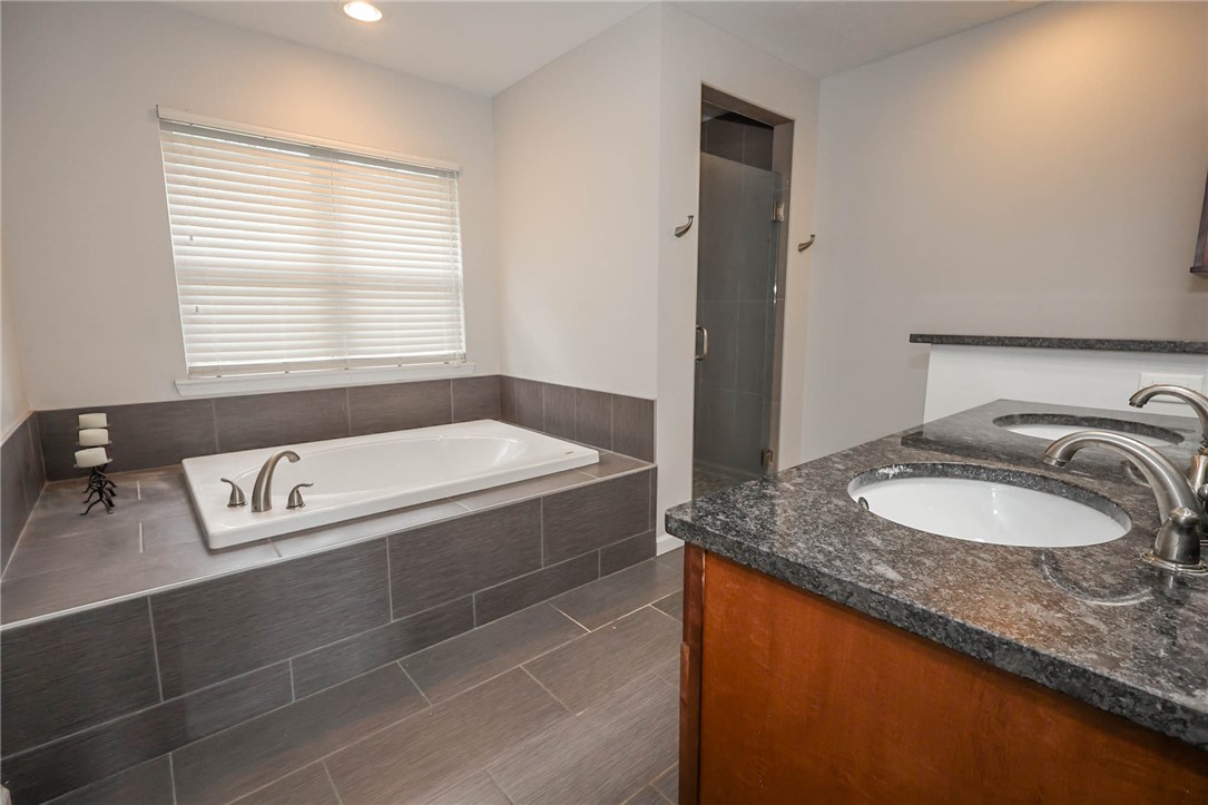 Pine Twp - Mer, Pennsylvania 16127, United States, 4 Bedrooms Bedrooms, ,3 BathroomsBathrooms,Residential,Contingent,121994