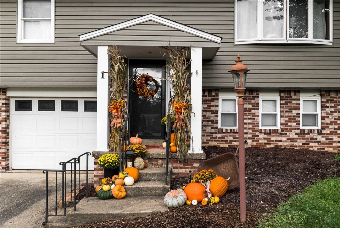 1 Fitch Ln