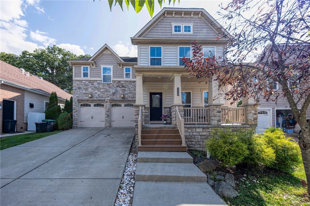 220 Boardwalk
