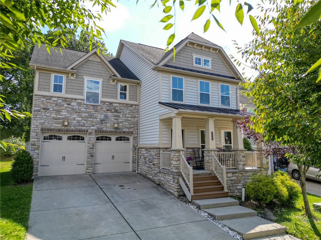 220 Boardwalk