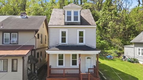 1237 Ledgedale St Banksville/Westwood PA 15205