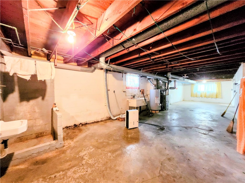 Derry Twp, Pennsylvania 15627, United States, 4 Bedrooms Bedrooms, ,2 BathroomsBathrooms,Residential,Active,229924