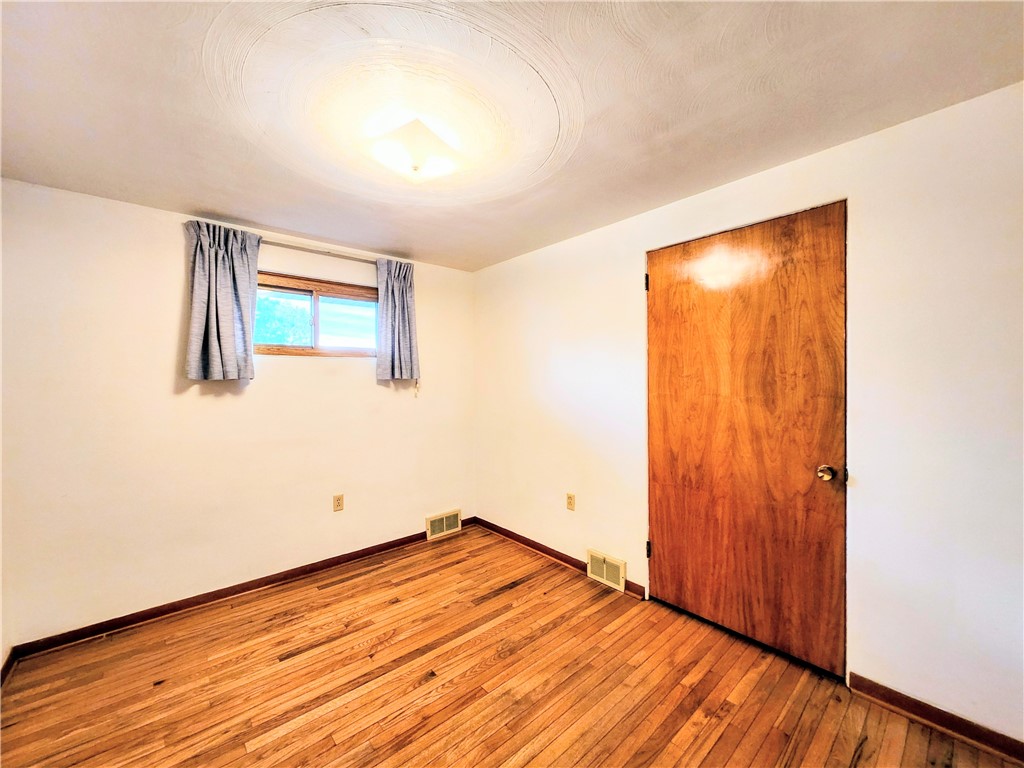 Derry Twp, Pennsylvania 15627, United States, 4 Bedrooms Bedrooms, ,2 BathroomsBathrooms,Residential,Active,229924