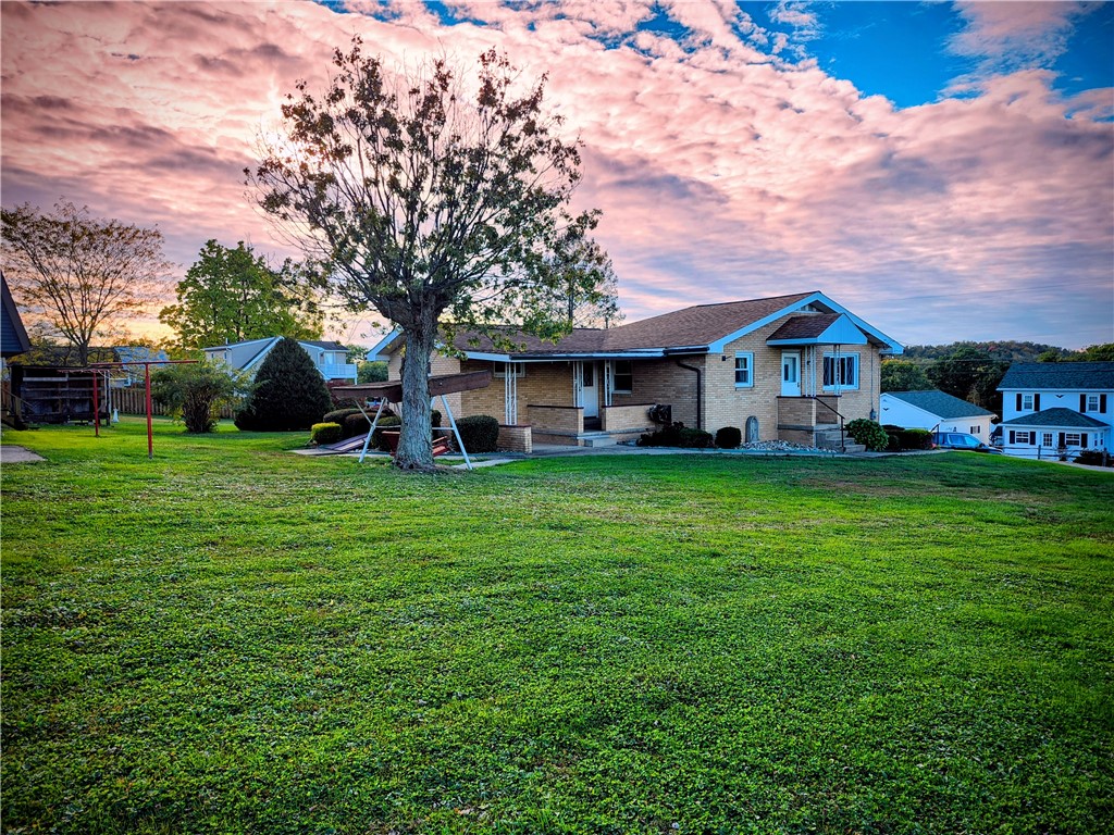 Derry Twp, Pennsylvania 15627, United States, 4 Bedrooms Bedrooms, ,2 BathroomsBathrooms,Residential,Active,229924