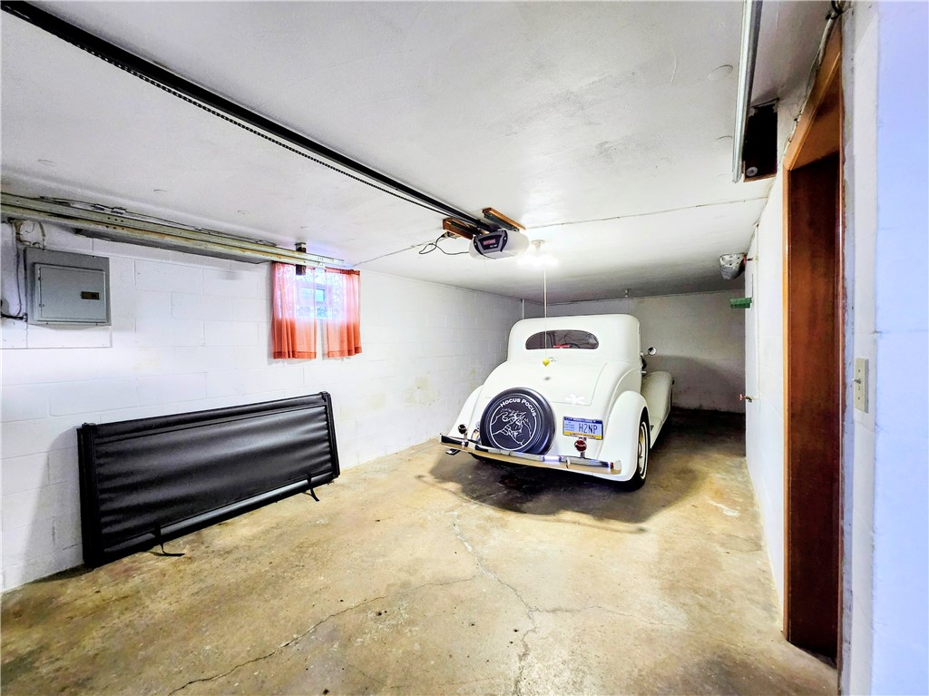 Derry Twp, Pennsylvania 15627, United States, 4 Bedrooms Bedrooms, ,2 BathroomsBathrooms,Residential,Active,229924