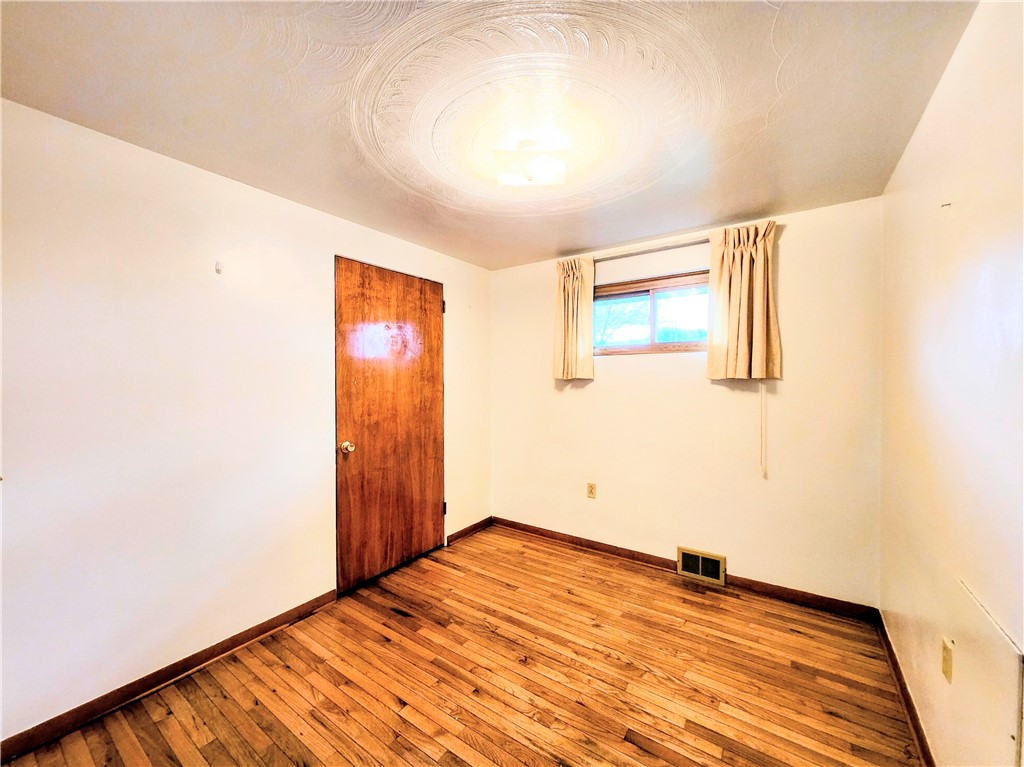 Derry Twp, Pennsylvania 15627, United States, 4 Bedrooms Bedrooms, ,2 BathroomsBathrooms,Residential,Active,229924