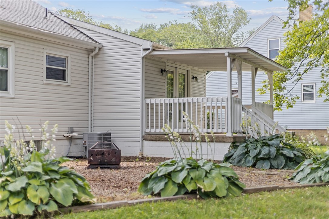 Economy, Pennsylvania 15042, United States, 2 Bedrooms Bedrooms, ,1 BathroomBathrooms,Residential,Active,162168