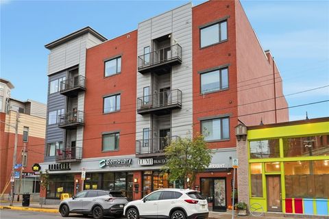 Photo of 3607 Butler St #302, Pittsburgh, PA 15201 (MLS # 1729130)