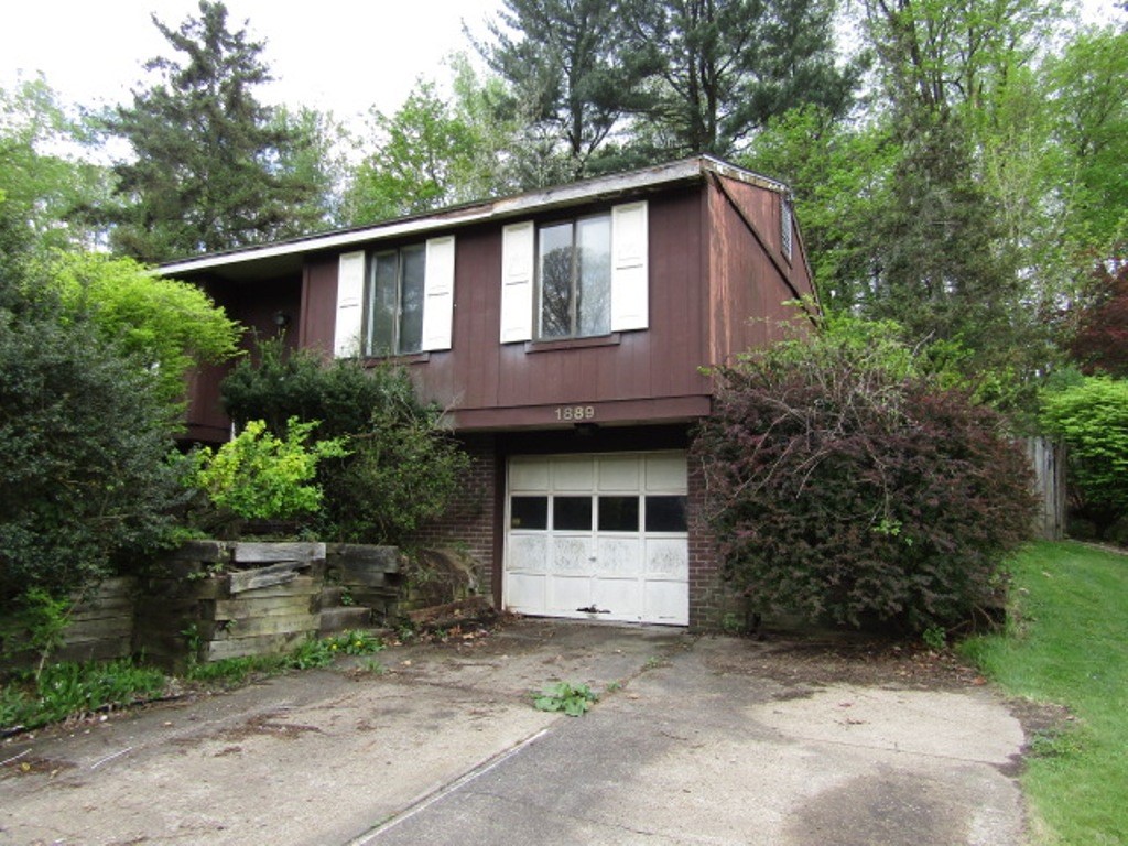 1889 Riggs Rd Rd, South Park, Pennsylvania image 2