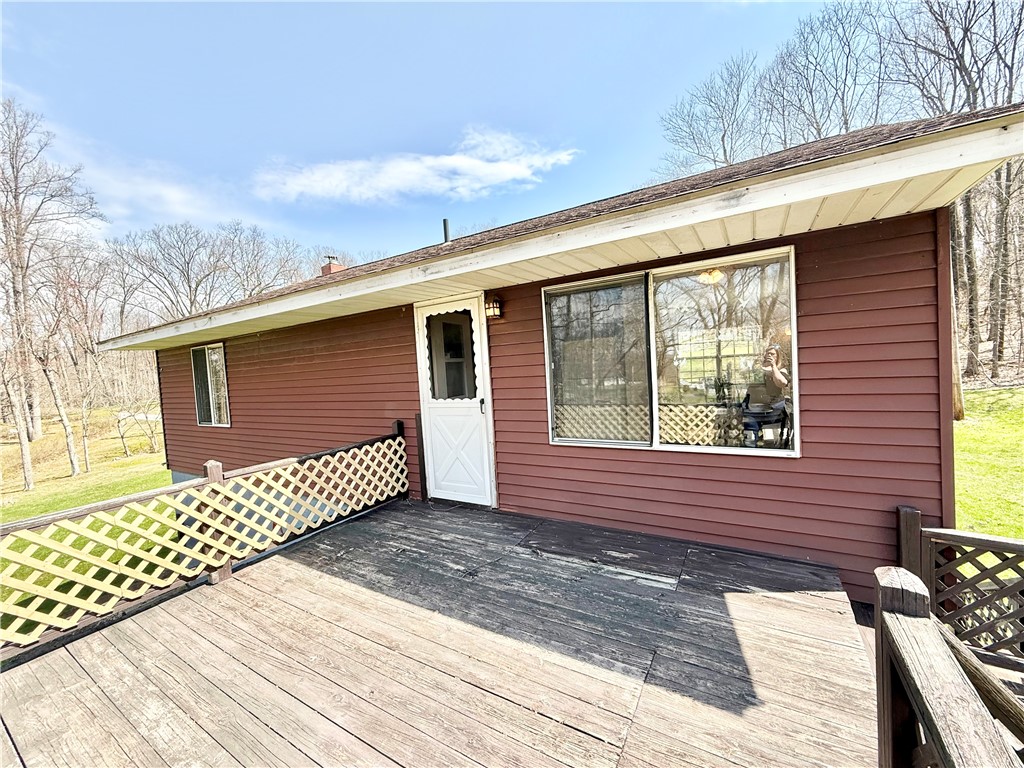 Ligonier Twp, Pennsylvania 15658, United States, 2 Bedrooms Bedrooms, ,1 BathroomBathrooms,Residential,Contingent,112742