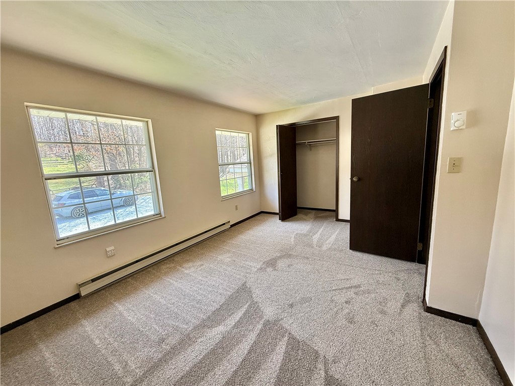 Ligonier Twp, Pennsylvania 15658, United States, 2 Bedrooms Bedrooms, ,1 BathroomBathrooms,Residential,Contingent,112742