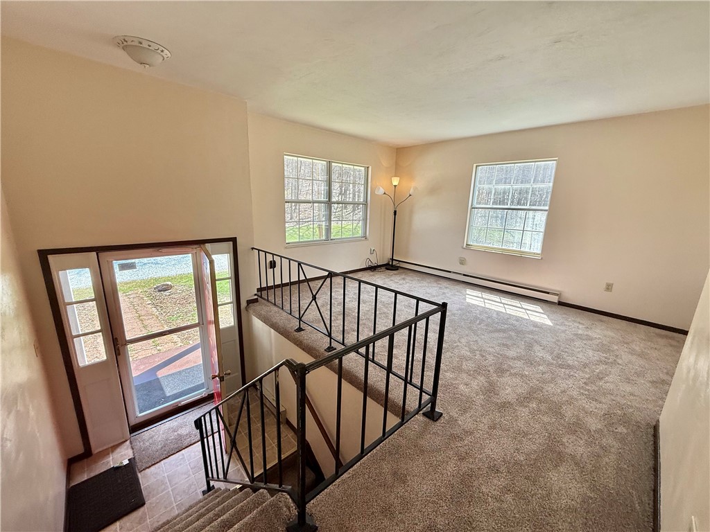 Ligonier Twp, Pennsylvania 15658, United States, 2 Bedrooms Bedrooms, ,1 BathroomBathrooms,Residential,Contingent,112742