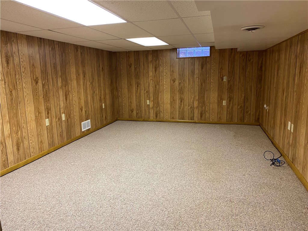 130 Avenue B, Latrobe, Pennsylvania image 21