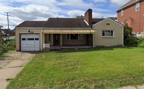 Photo of 1705 Texas Ave, West Mifflin, PA 15122 (MLS # 1731757)