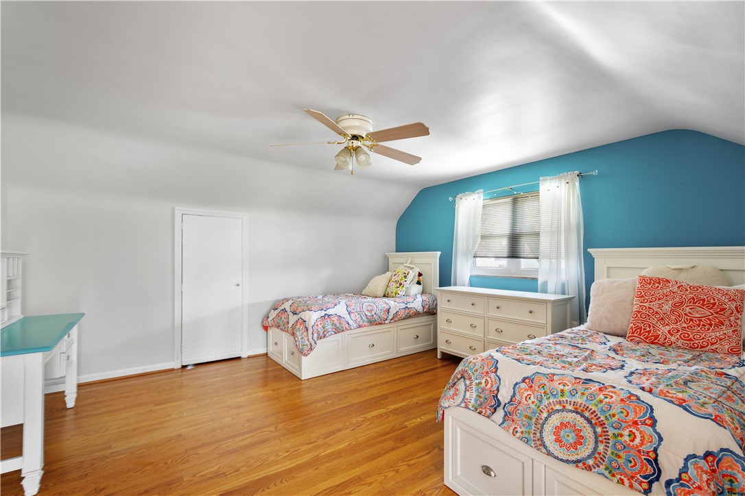 Mt. Lebanon, Pennsylvania 15228, United States, 4 Bedrooms Bedrooms, ,3 BathroomsBathrooms,Residential,Contingent,159997