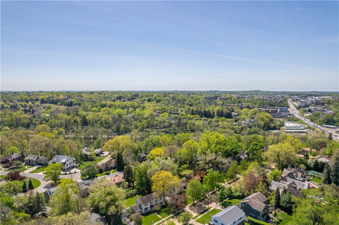 Mt. Lebanon, Pennsylvania 15228, United States, 4 Bedrooms Bedrooms, ,3 BathroomsBathrooms,Residential,Contingent,159997