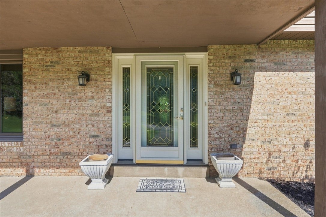 6103 Berkshire Ct